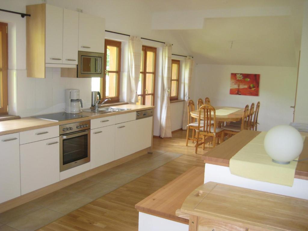 Apartments Spiegl Holzmann Бишофсхофен Стая снимка